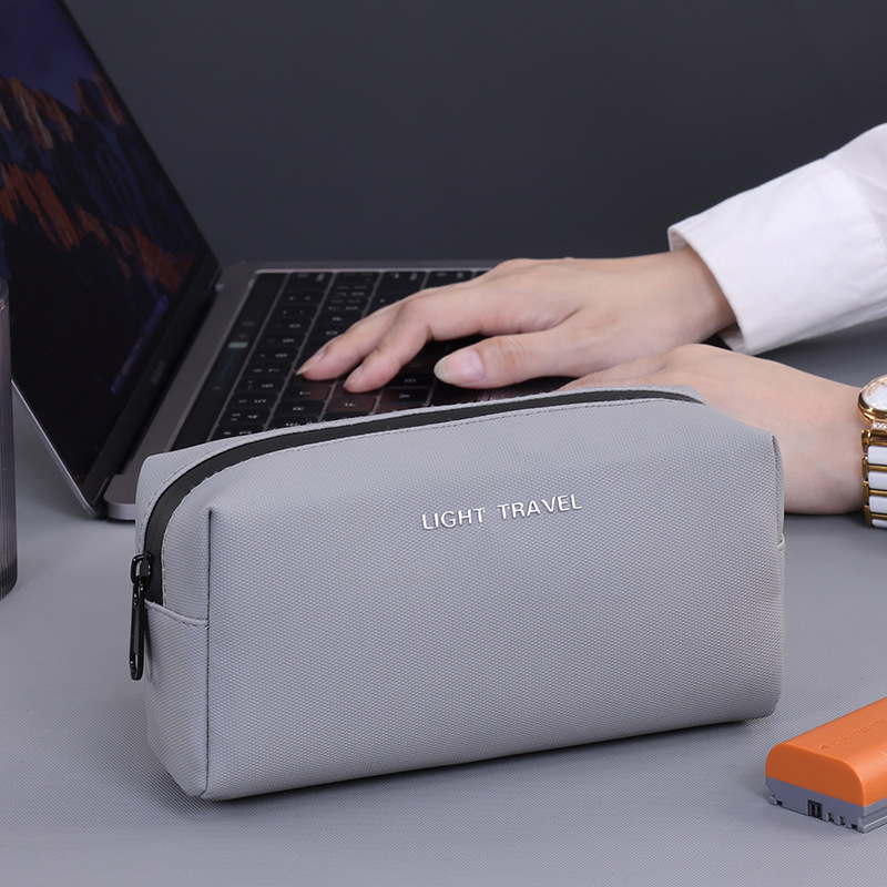 Waterproof Portable Travel Org - огляд і ціна Travel Cable Organizer